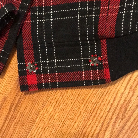 Plaid Express Coat - Picture 7 of 9